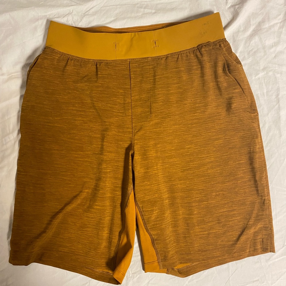 Lululemon T.H.E. Short 9” Linerless Orange Small